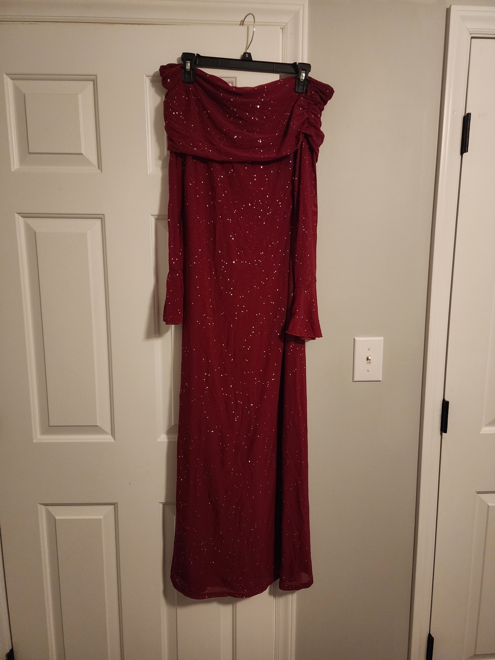 Elegant Off-Shoulder Burgundy Evening Dress (Maternity Friendly)